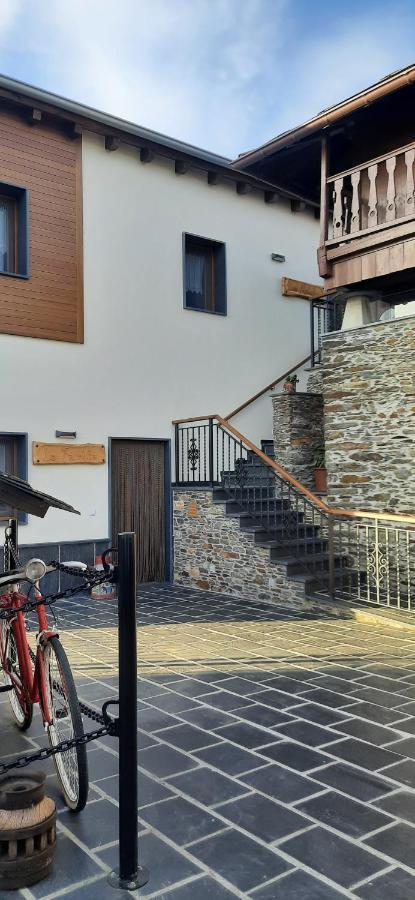 El Rato Apartamentos Rurales Navia Exterior photo